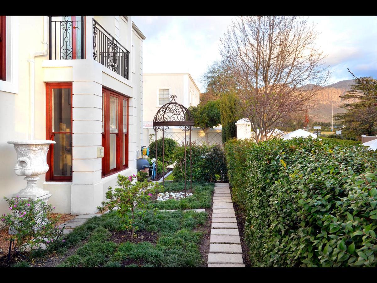 10 Villefranche Franschhoek Εξωτερικό φωτογραφία